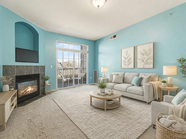 7440 S Blackhawk Street #3-204, Englewood, CO 80112