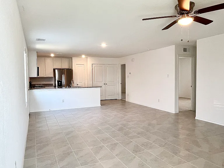 7212 Gray Wolf Ln — Photo 11