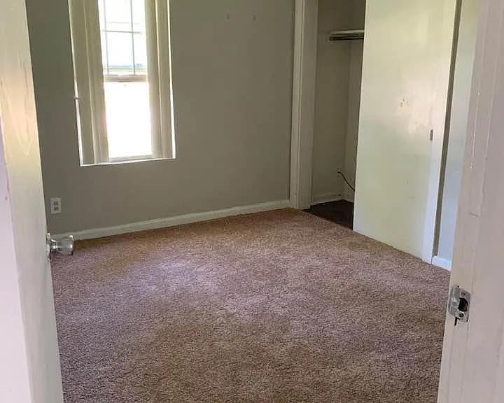 9211 Floral Ave — Photo 10
