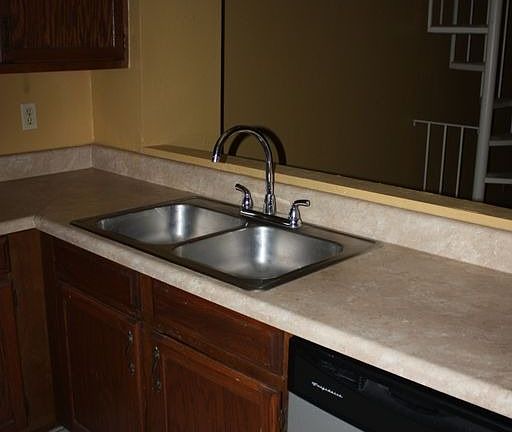 5th image of 3952 NW 29th Ln