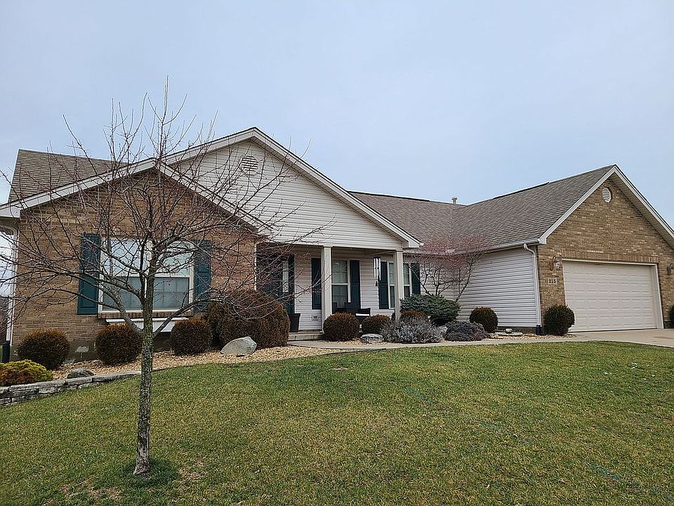 1st image of 215 Quail Hollow Dr
