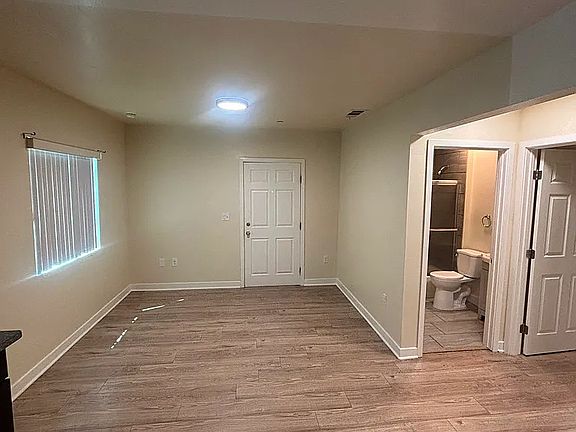 3rd image of 329 1/2 E Gage Ave