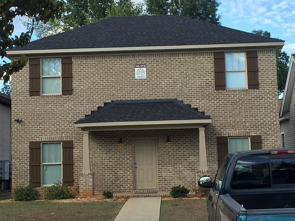 1st image of 1318 1/2 6th Ave
