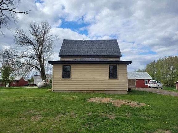 2nd image of 2522 235th St
