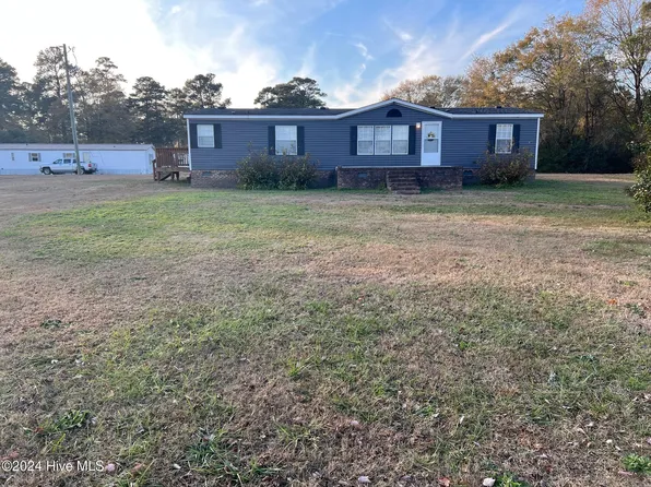 34 Clark Street, Tarboro, NC 27886