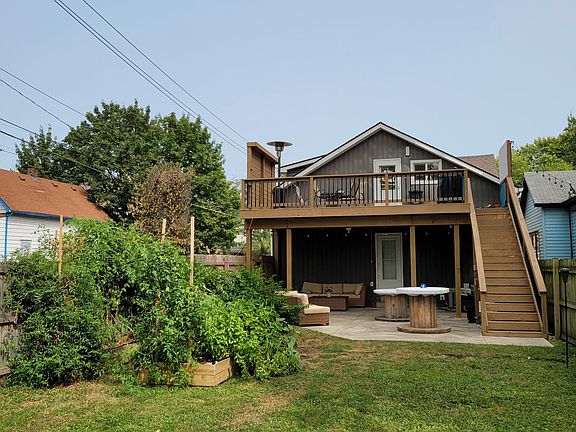 4th image of 1126 Linden St #A
