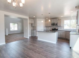 16850 N Melwood Ave, Nampa, ID 83687