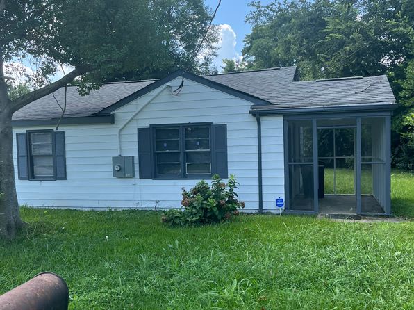 521 Rachael St