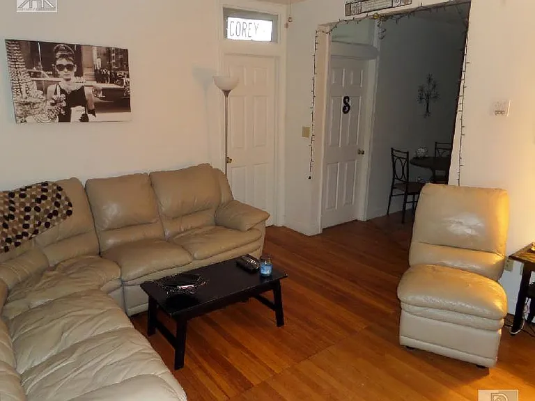 27 Egremont Rd #2 — Photo 7