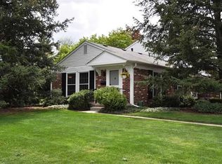 2604 Fenwick Ct, Ann Arbor, MI