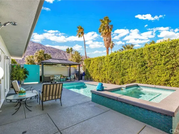 610 S Calle Palo Fierro, Palm Springs, CA 92264