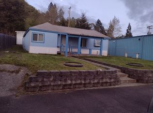 611 S Main St, Myrtle Creek, OR 97457