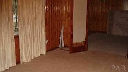 5th image of 100 Hancock Ln