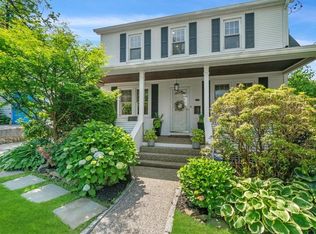 121 Alexander Ave, Hartsdale, NY 10530