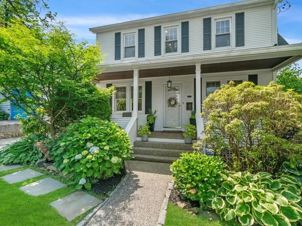 121 Alexander Avenue, Hartsdale, NY 10530