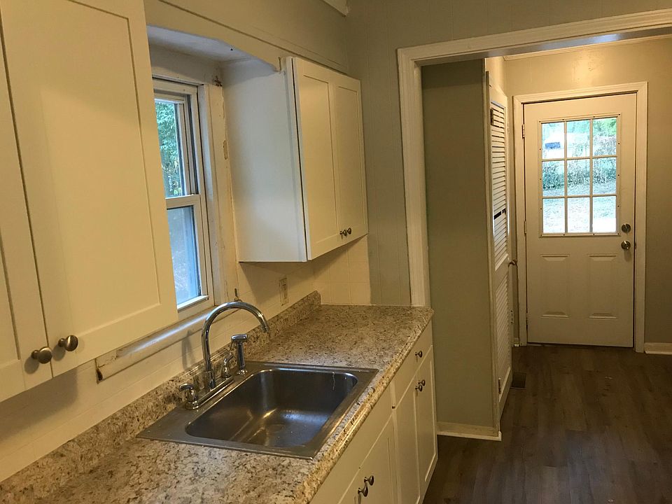 1st image of 144 Scruggs Ave
