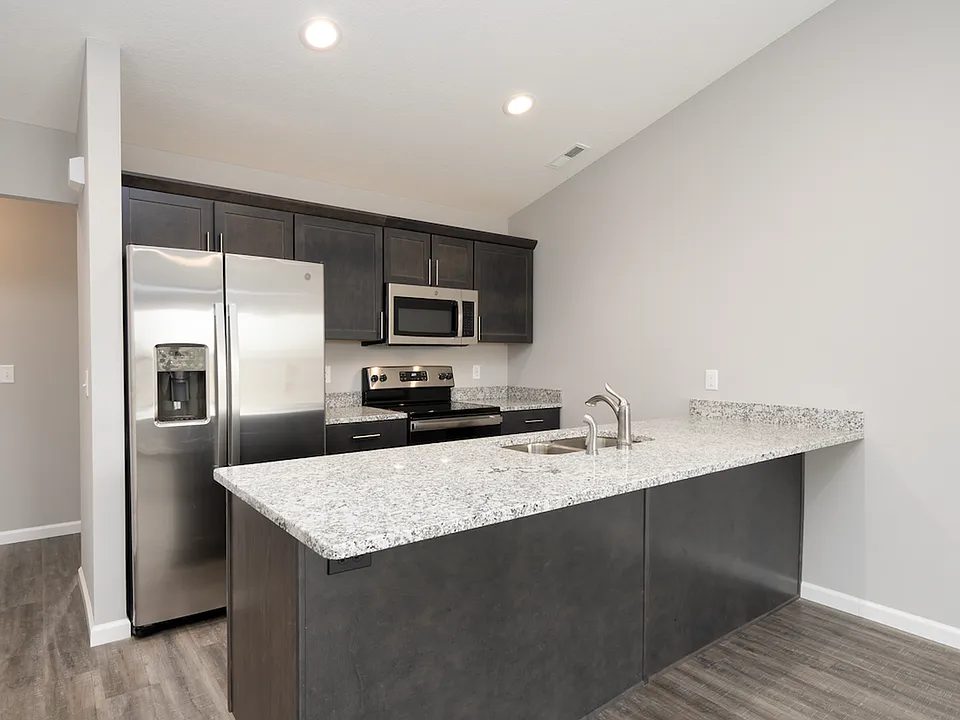 Somerset Townhomes and Villas
