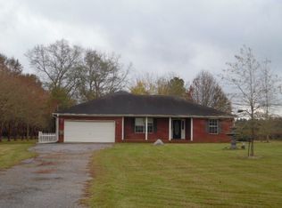 19768 Dyess Cemetery Rd, Robertsdale, AL 36567