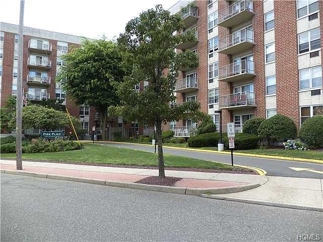 1st image of 35 Park Ave APT 3T