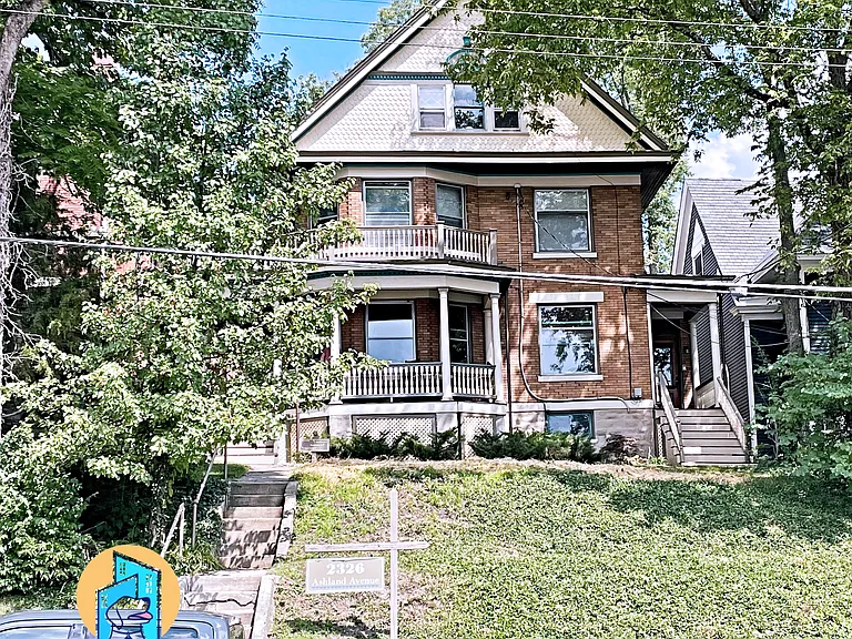 2326 Ashland Ave #1 — Photo 12