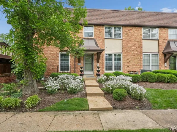 11717 Villa Dorado Dr, Saint Louis, MO 63146