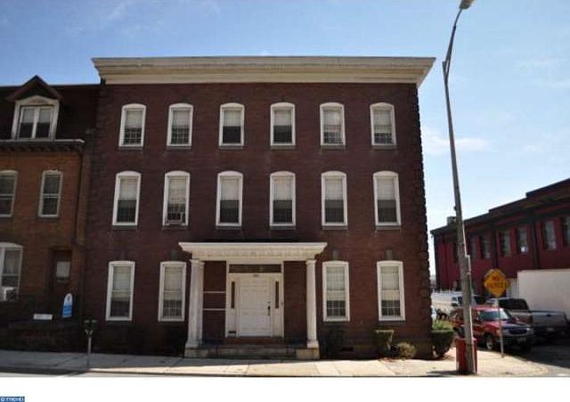 1st image of 368 S Centre St