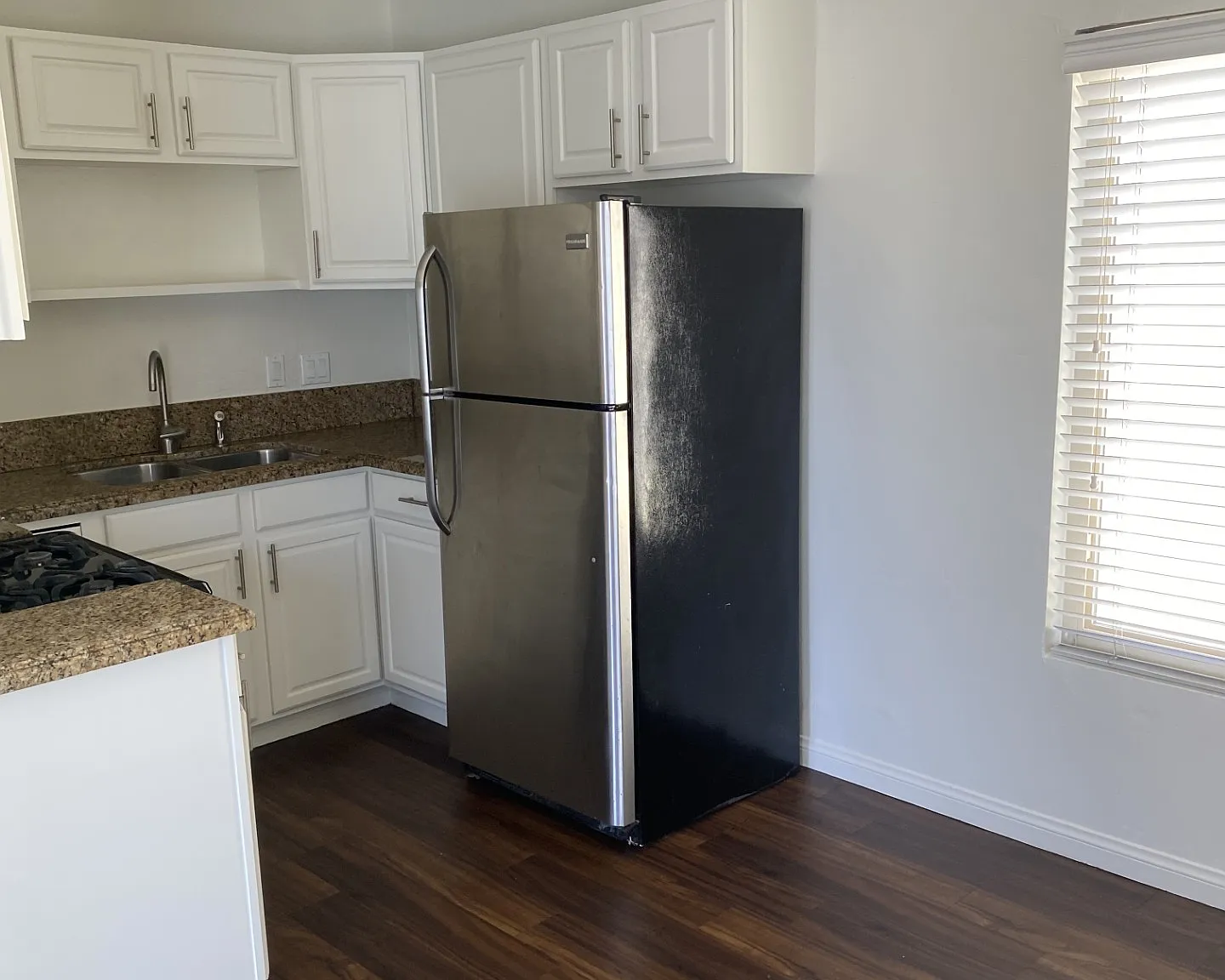 2 bed, $2,050 — Photo 2