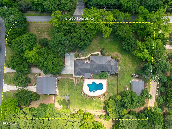 3rd image of 101 W Greenhill Cir