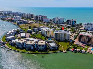 3420 Gulf Shore Blvd N APT 14, Naples, FL 34103