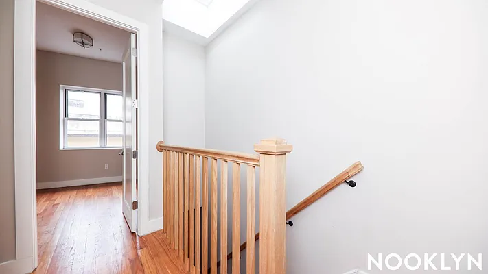 Rented by Nooklyn NYC LLC | media 27