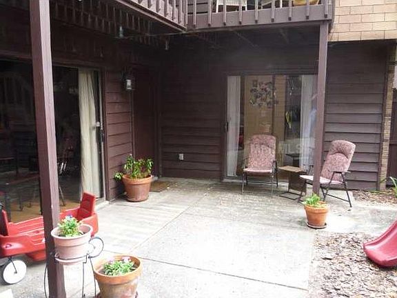 2nd image of 620 Olympic Dr #6-D