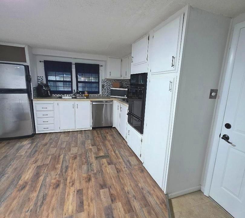 1st image of 1762 Crown Point Rd #2310B
