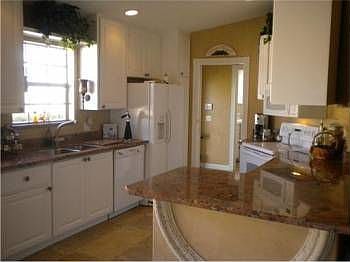 5th image of 10683 SW Hartwick Dr