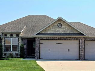 1404 S Appomattox Ave, Republic, MO 65738