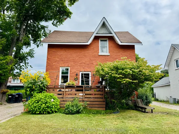 285 Manly St, Midland, ON L4R 3C7