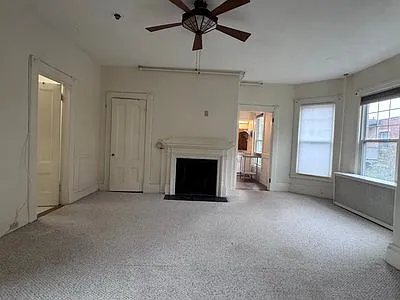 1 bed, 1100 sqft, $2,400 — Photo 3