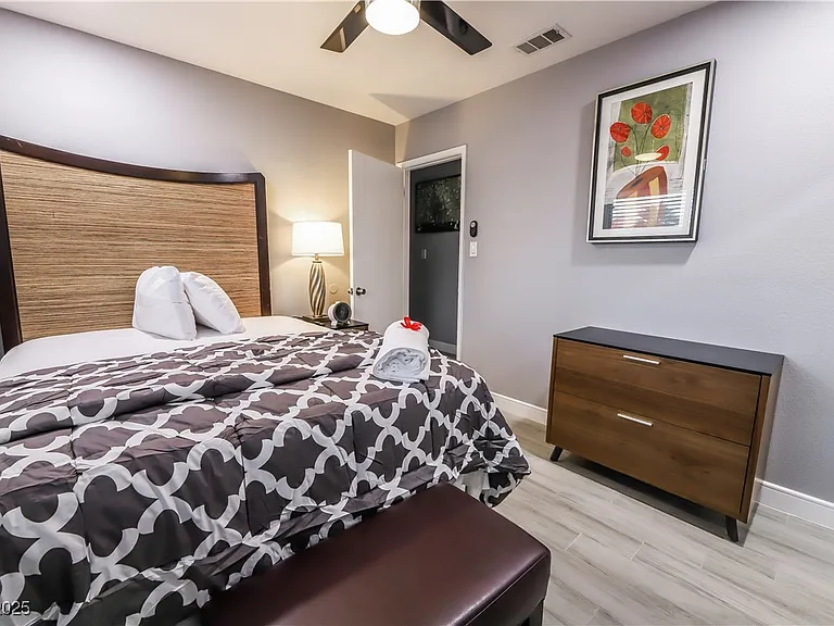 5301 Opuntia St — Photo 34
