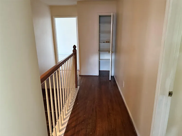 2511 Pine Shadows Dr — Photo 16