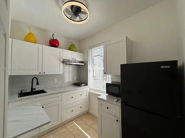 14731 SW 170th Ter #1 — Photo 4