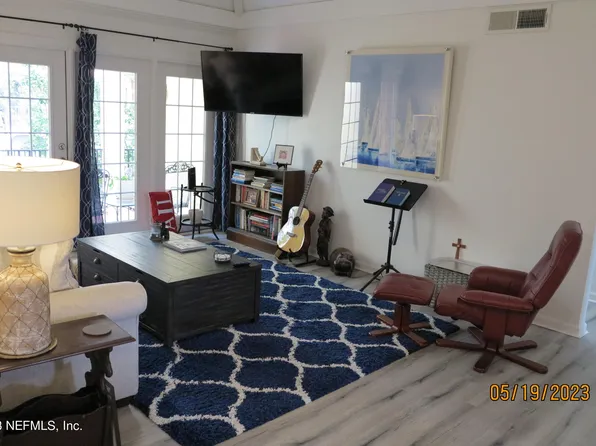 3865 CAMPENERO Court #4, Jacksonville, FL 32217