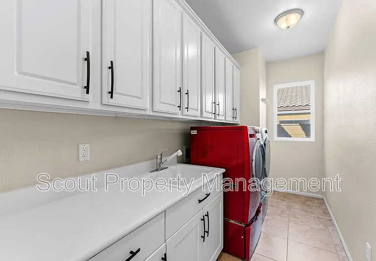 34349 Lamborn St — Photo 16