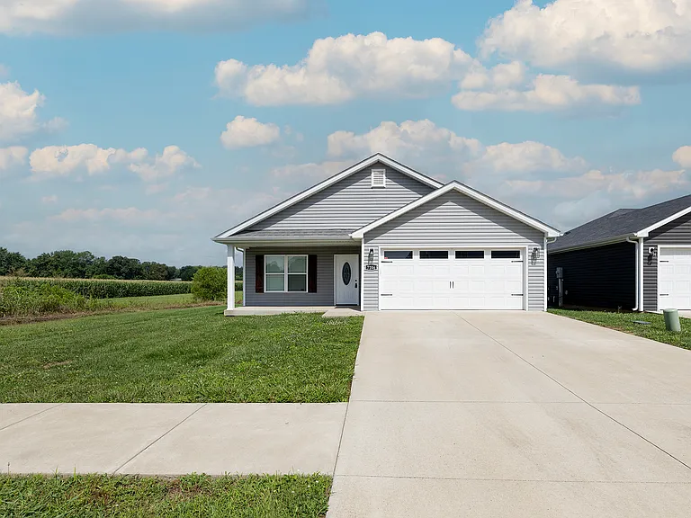 7206 Centerstone Dr — Photo 2