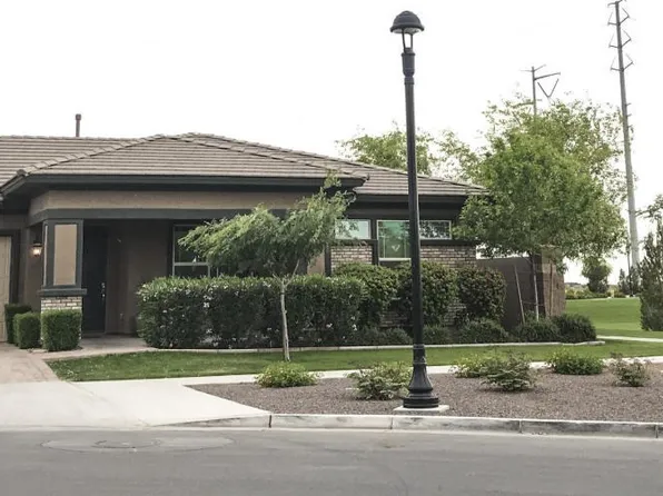 7331 E Posada Ave, Mesa, AZ 85212