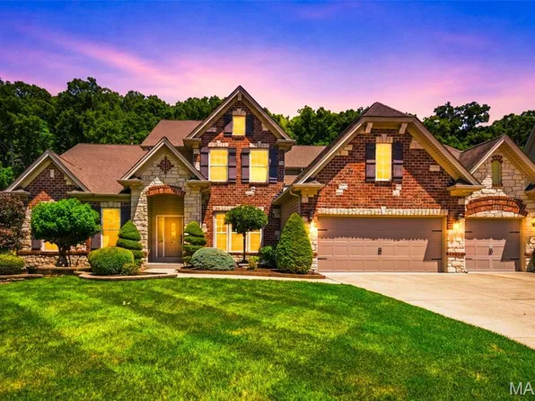 116 Wyndgate Valley Dr, Lake Saint Louis, MO 63367
