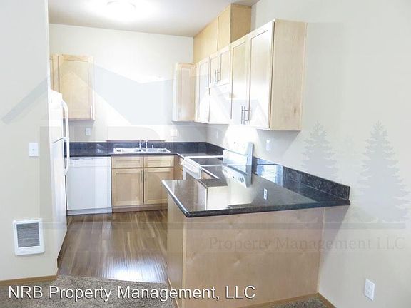 3rd image of 8015 Pacific Ave Unit 09