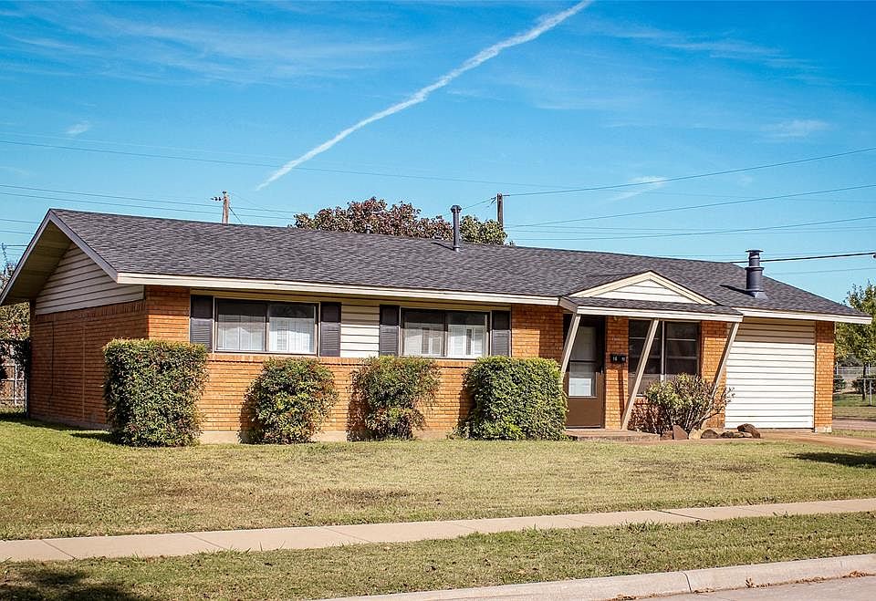 1st image of 1611 E Lovers Ln