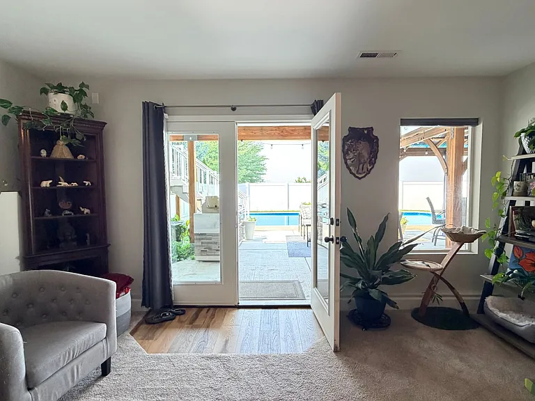 2637 Afton Pl NE — Photo 40