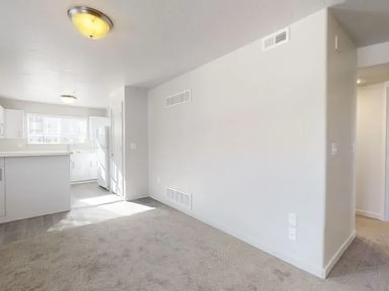 1700 S Sandhill Rd #D101 — Photo 5