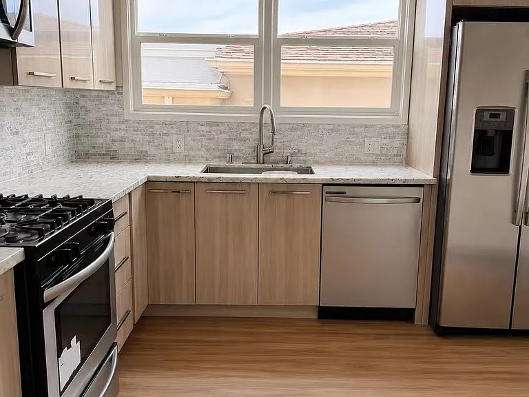 88 Ocean Grove Ave — Photo 4