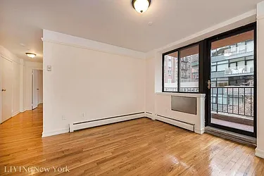 Rented by Living New York